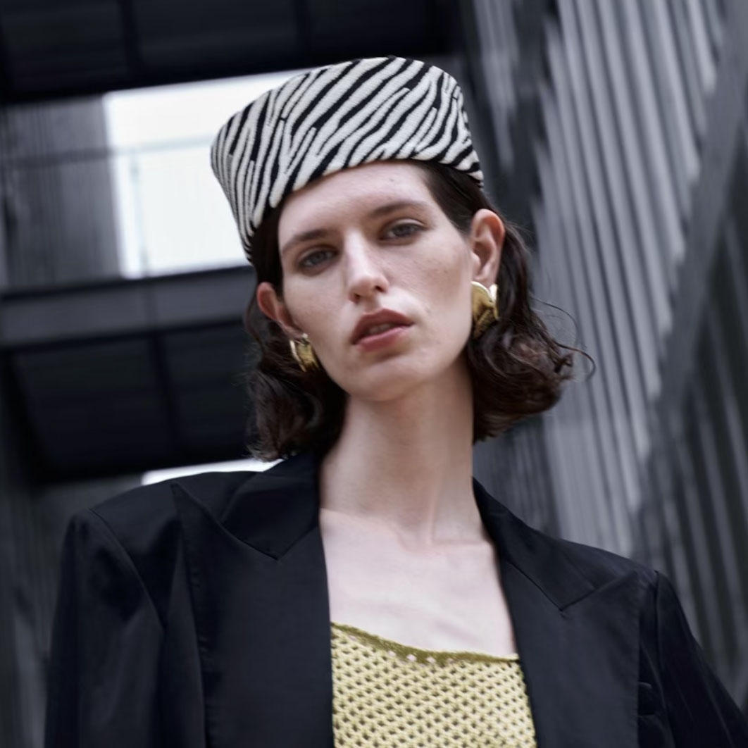 Zebra Print Pillbox Berets Hat - đánh giá và giá Zebra Tablet Accessories